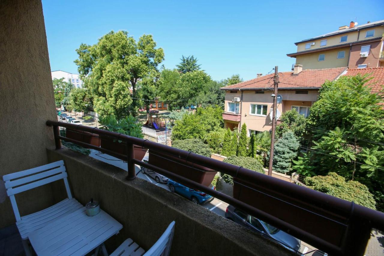Milica Apartments Скопие Екстериор снимка